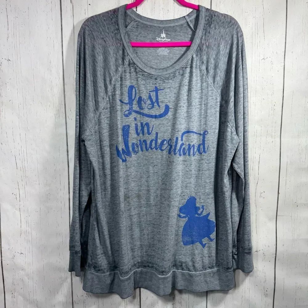 Disney Parks Lost in Wonderland Whimsical Blue Graphic Long Sleeve Tee Size 1X